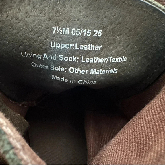 Size 7.5 Mens Banana  Republic Leather Layton Buckle Boot - Picture 8 of 8